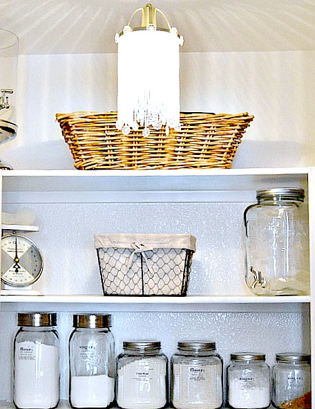 Tips on organizing the pantry