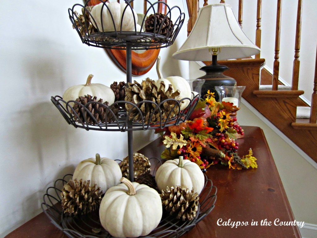 Pumpkins-in-tiered-stand