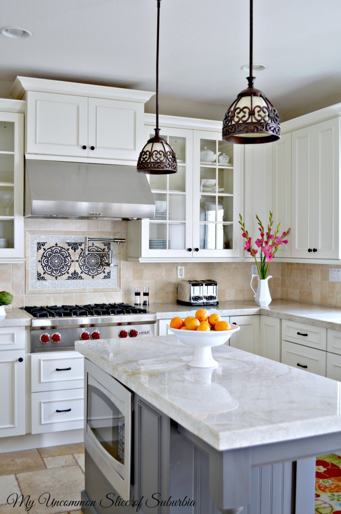 Kitchen island and backsplash