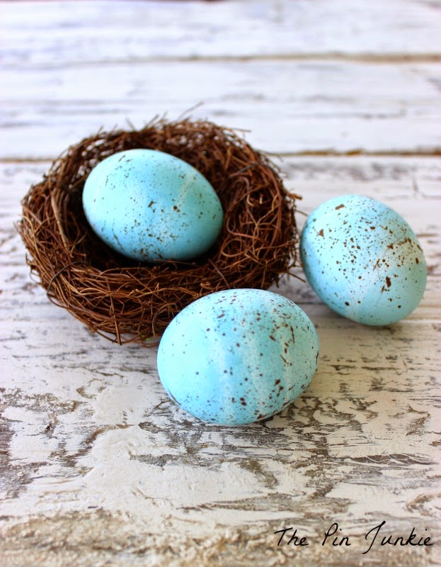 DIY Wood Speckled Robins Eggs 