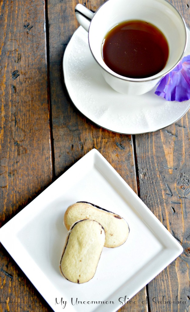 Tea and cookies