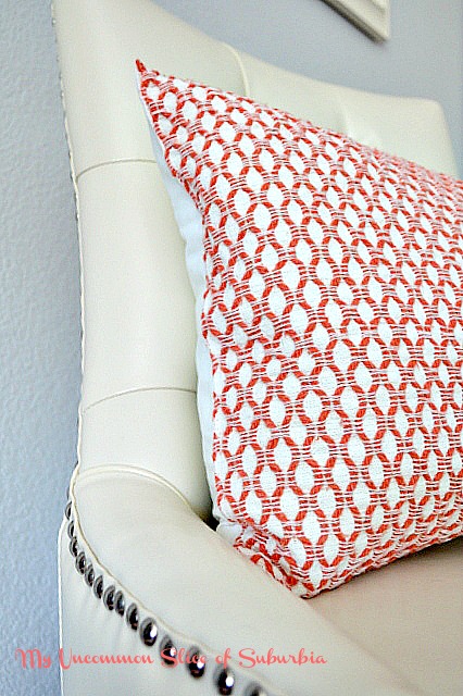 Make the easiest pillow using a double sided placemat