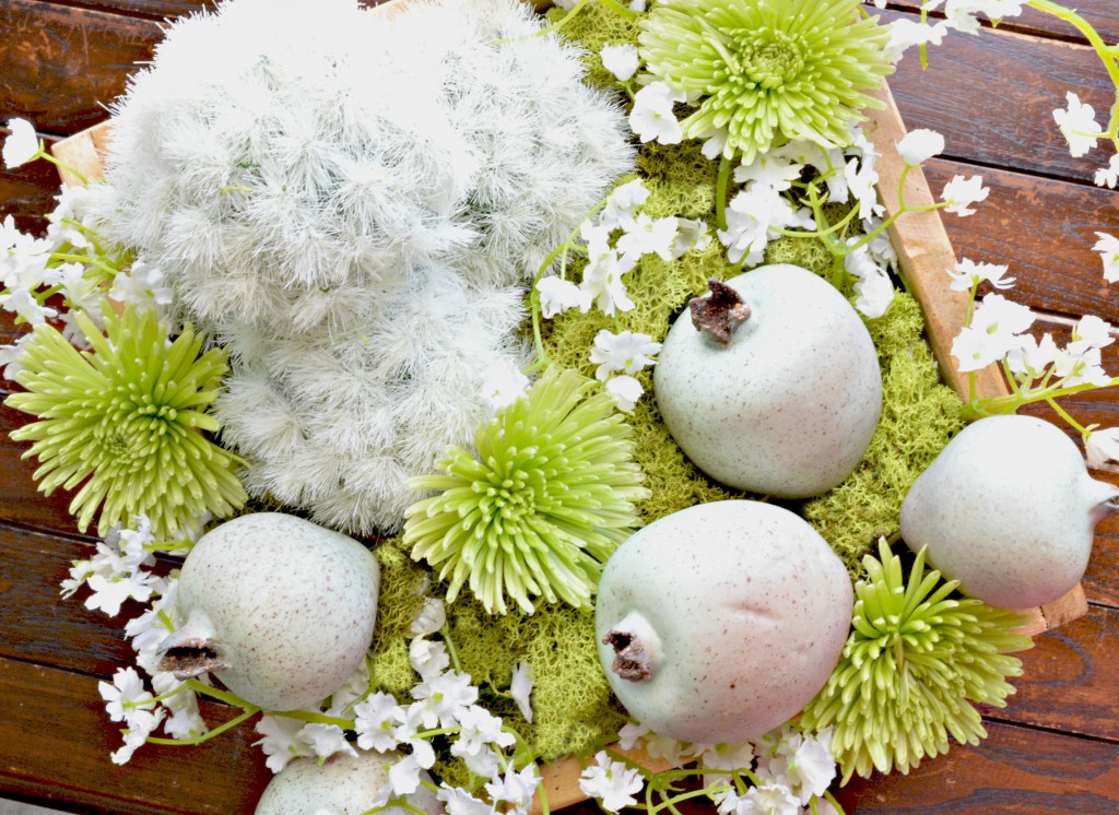 Green and white fall centerpiece