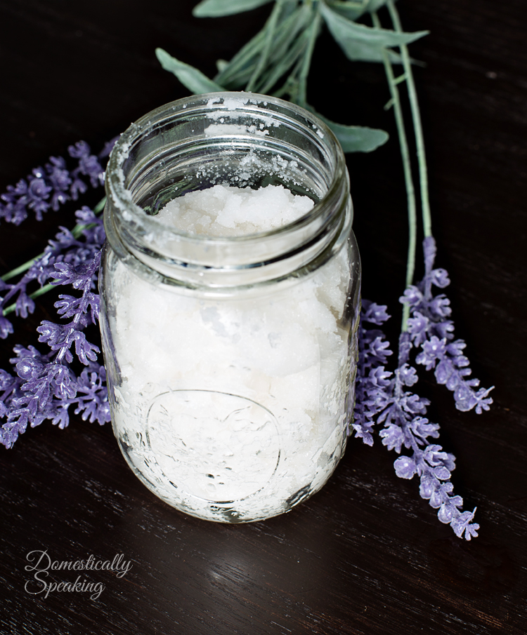 Homemade-Body-Scrub-Recipe-Vanilla-Lavender-soften-your-winter-skin