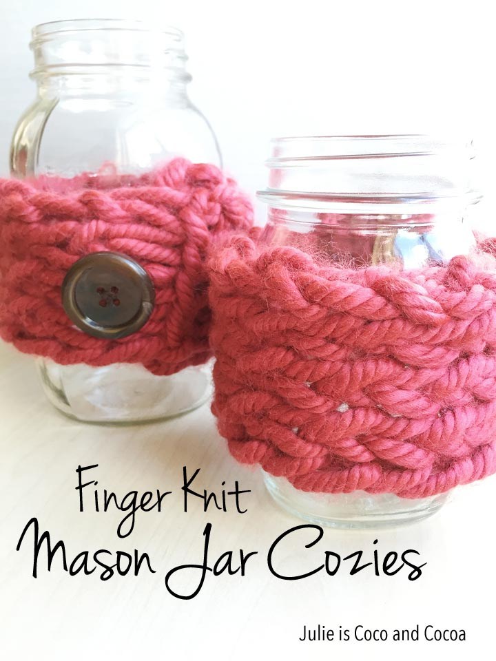 finger-knit-mason-jar-cozies