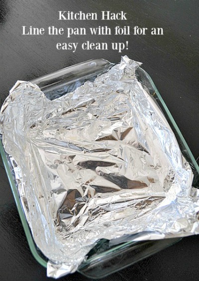 One of the best ways to ensure that messy food will come out of a pan, it to line a baking pan with aluminum foil. This KITCHE