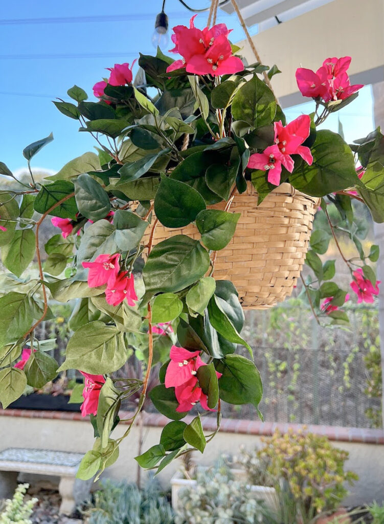 Decorate For Summer Using Flowers