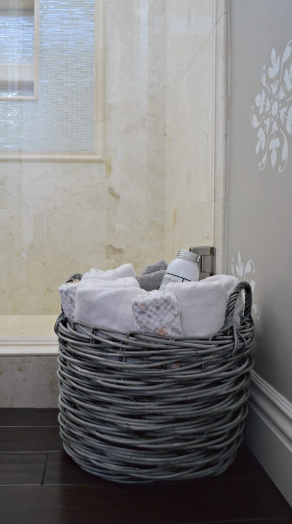 Get the look of a weather basket, fabulous tutorial with step by step directions with pictures