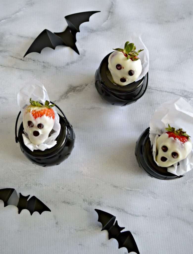 White Chocolate Strawberry Ghosts