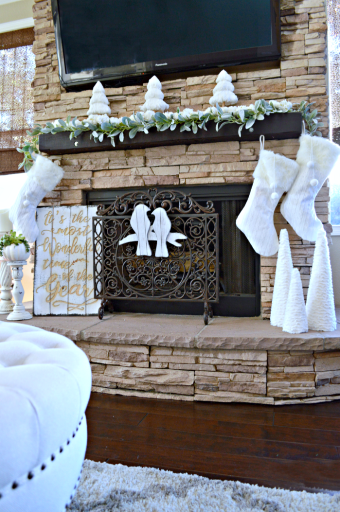 Rustic Christmas Mantel