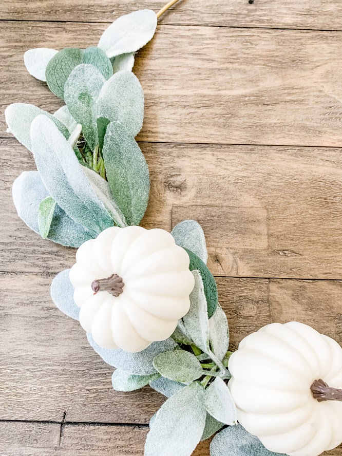 Easy DIY Fall Hoop Wreath With White Pumpkins