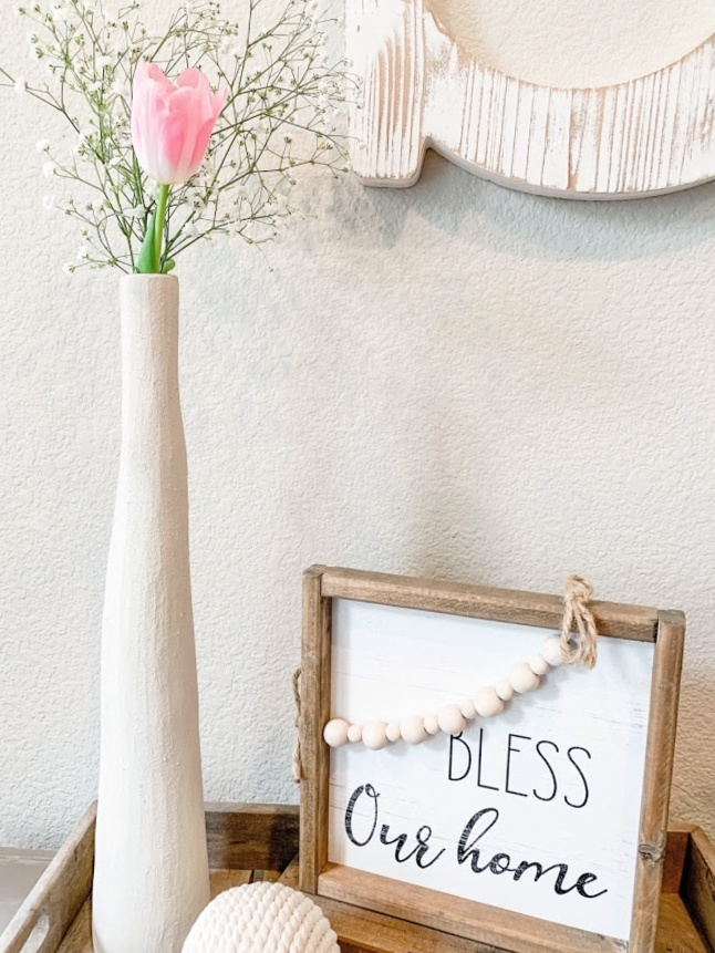 How to Make A Vase Look Like Textured Stoneware Using Paint and Baking Soda