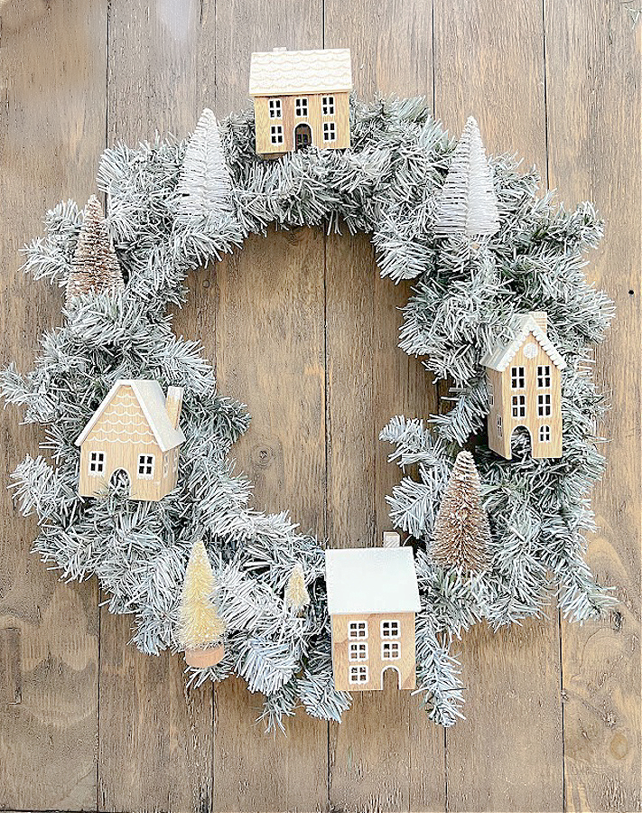 Anthropologie Inspired Christmas Wreath