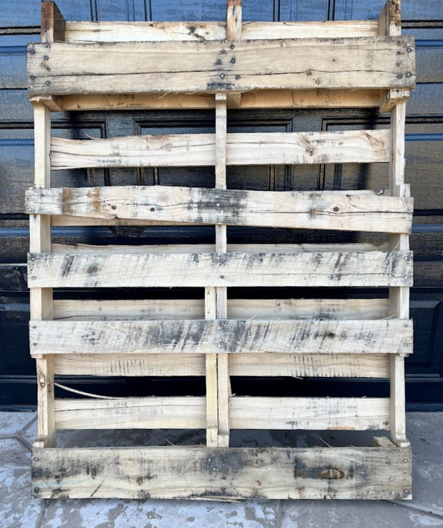 What can you put on pallets  Associated PalletsAssociated Pallets