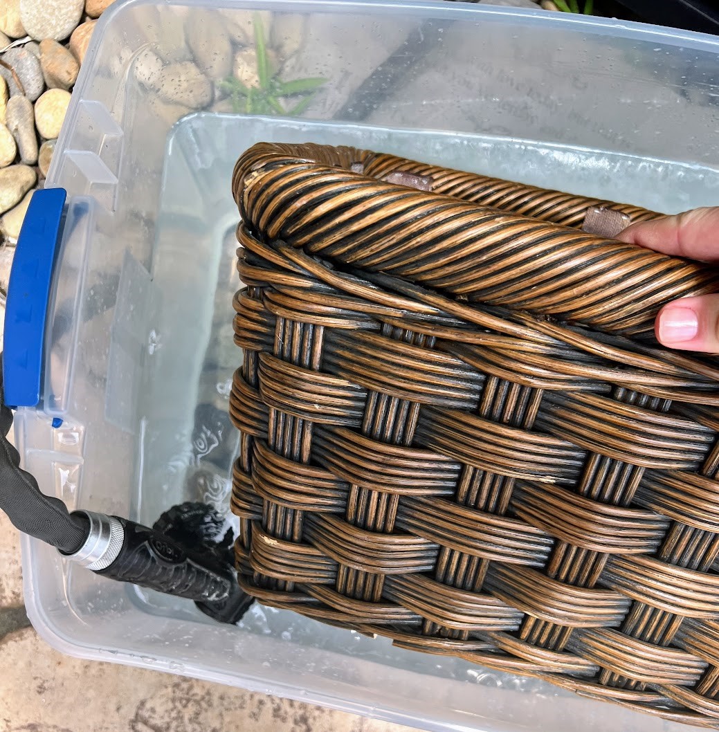 Update Wicker Baskets With Paint To Look Like Natural Rattan My   IMG 8031 1 