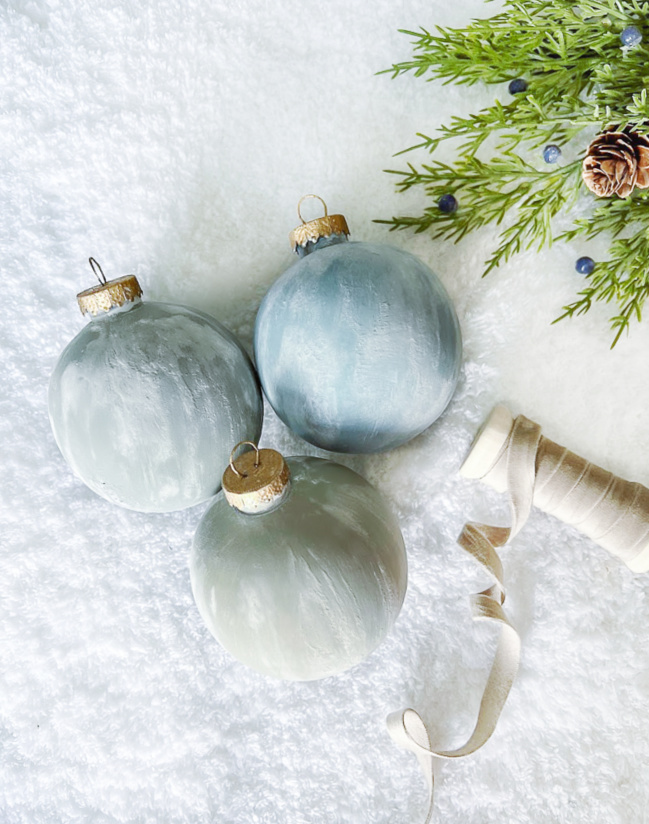 How To Make Modern Rustic Matte Textured Ornaments - My Uncommon Slice ...