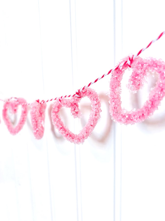 How to Make Crystal Hearts for Valentine’s Day Using Borax
