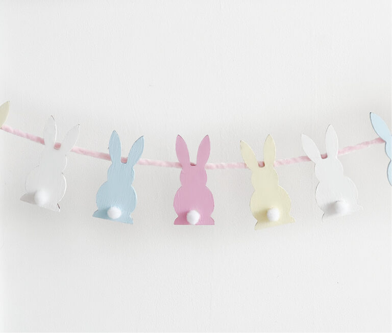 How to Make an Easy Easter Bunny Banner
